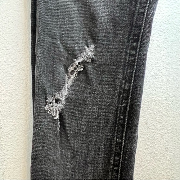 Rag & Bone Women's 26 Mid Rise Skinny Distressed Moto Jeans Black Side Zipper - Picture 3 of 10